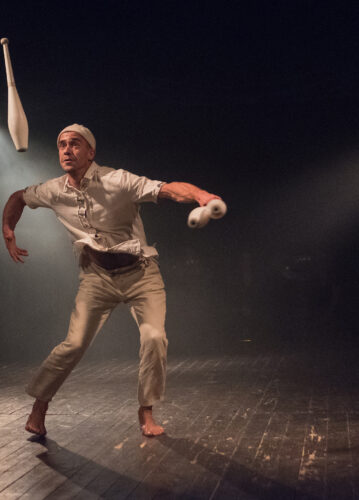 UNO CHAPITEAU A STRABILIO – ★ CiRcO PaNiKo ★